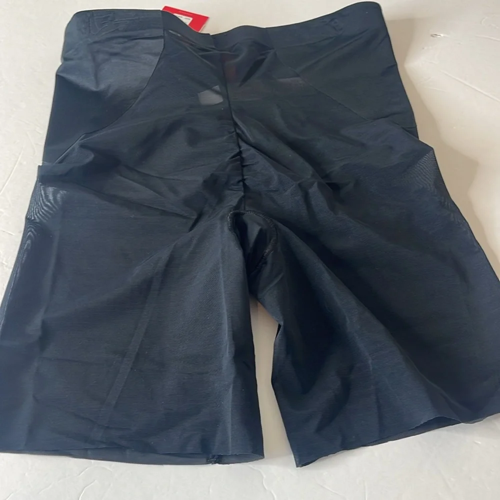 SPANX Haute High Rise Contour Mid Thigh Bike Shorts Very Black XS